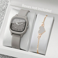 Conjunto de Reloj de Moda para Mujer con Correa de Cuero, Caja de Aleación y Brazalete con Forma de Corazón, Casual, para Uso Diario, Regalo para Estudiantes