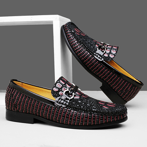 Abito uniforme da uomo mocassini Oxford Derby flat basso con fibbia in metallo goffrato con radice in legno su vera pelle - Product Image 6
