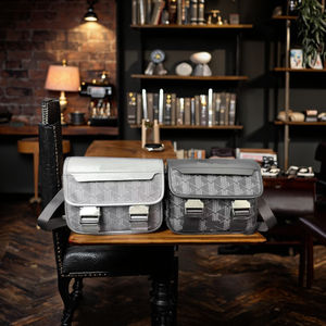 Erkekler İçin Lacoste Tarzı PU Deri Çanta Günlük Askılı Omuz Çantası Özel Logo Nakışlı Düğmeli Harfli Lüks - Product Image 2