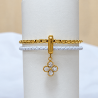 Bracelet double couche pour femme en acier inoxydable plaqué or, chaîne à billes, cordon en cuir tressé, charme trèfle à quatre feuilles en zircon cubique
