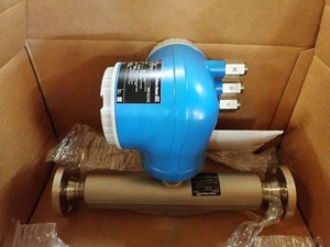 Débitmètre Endress Hauser Promass F300 Débitmètre Coriolis 8F3B15 DN15 8F3B15-17C86/0 1/2" Débitmètre de masse Endress Hauser - Product Image 3