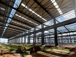 Structure en acier pour l'élevage de 5 000 vaches - Product Image 5