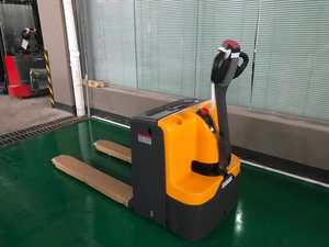 Chariot élévateur électrique Weliftrich EPT-20H, capacité de charge de 2 tonnes, batterie au plomb-acide 24V/100Ah, pneus pneumatiques - Product Image 5