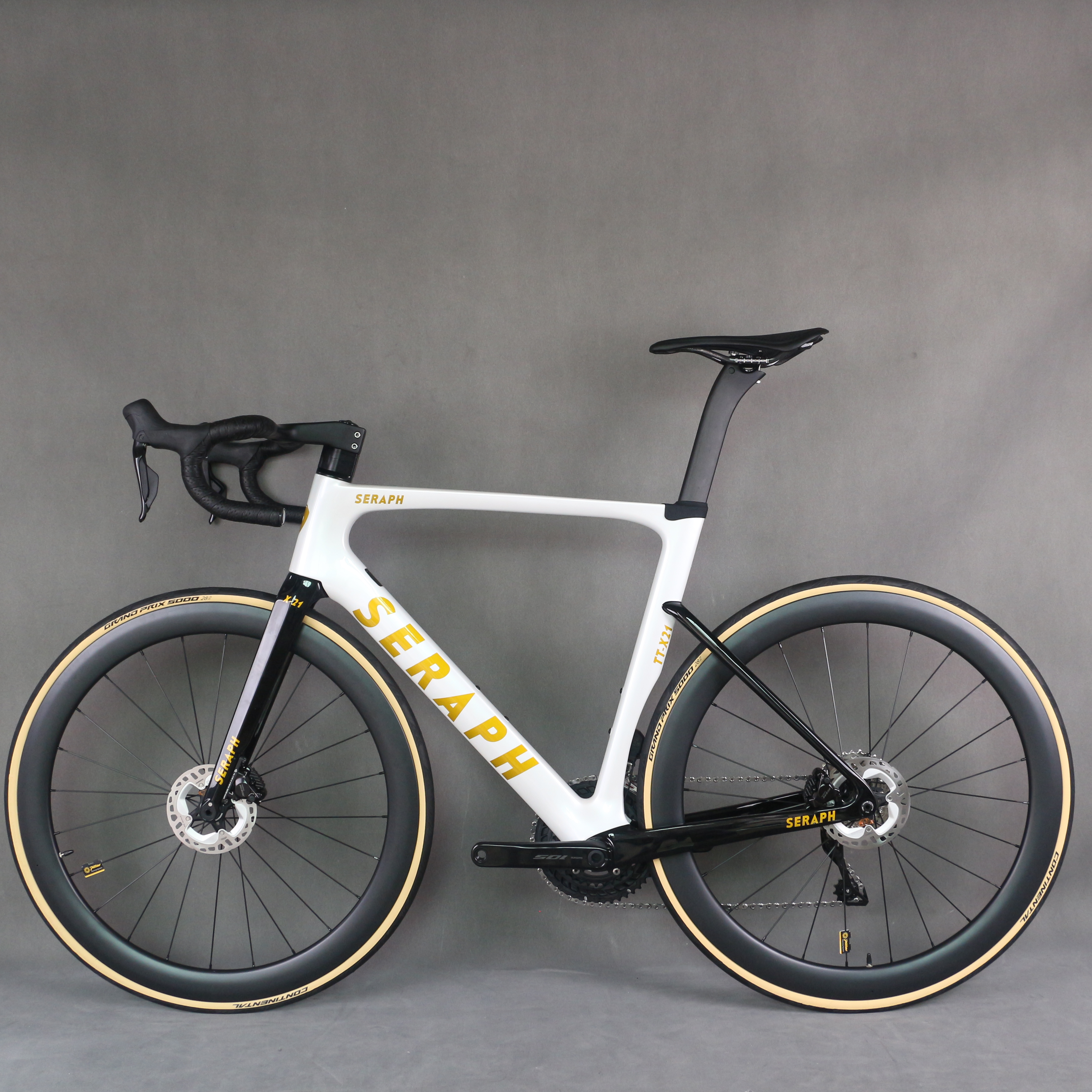 SERAPH Complete Carbon Road Bike - 105 R7170 Di2 Groupset