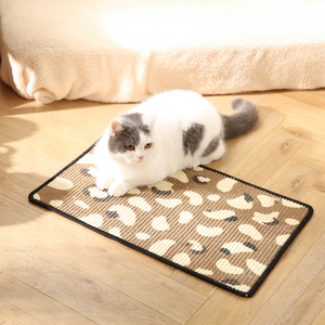 Tappetino Tiragraffi per Gatti Resistente con Stampa Leopardata 40x60CM in Juta - Product Image 2