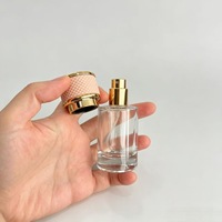 Flacon de parfum de luxe en verre de 30 ml avec bouchon à vis, vaporisateur, flacon vide pour parfum, emballage cosmétique