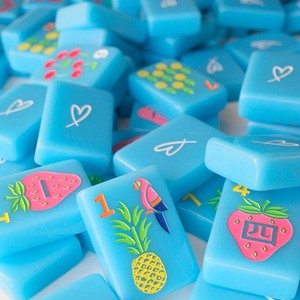 Juego de Mahjong Americano de Lujo, 160 Fichas, Color Rosa y Azul Tropical, Acrílico, para 4 Jugadores, Caja de Regalo con Estuche de Transporte para Fiestas de Verano - Product Image 5
