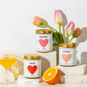 Velas Aromáticas de Cera de Coco en Forma de Corazón para el Día de San Valentín, Hechas a Mano, en Botella, con Fragancia Duradera para el Hogar y el Dormitorio - Product Image 1