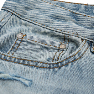 Jeans pour hommes bleu clair délavé à l'acide, déchiré, avec doublure à carreaux et patch, coupe ample et fuselée, style streetwear décontracté pour le quotidien - Product Image 5
