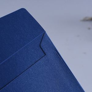 Enveloppes en papier nacré personnalisées avec logo en feuille d'aluminium pour cartes de vœux et invitations - Enveloppes cadeaux épaisses et scintillantes - Product Image 3