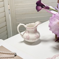 Service de table en céramique rose vintage français, motif floral romantique, fabrication chinoise, design minimaliste, théière en relief, pour le thé de l'après-midi, en stock