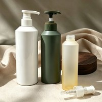 Bouteille PET givrée vert et blanc de luxe, finition douce au toucher, logo personnalisé, emballage liquide pour hôtel, spa, maison, soins de la peau