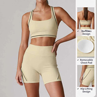 Ensemble de sport personnalisé anti-transpiration pour la gym, color-block, respirant, dos nu, col licou, avec short à séchage rapide
