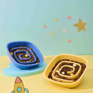 ชามอาหารสัตว์เลี้ยงแบบสี่เหลี่ยม ช่วยให้กินช้าลง วัสดุเกรดอาหาร PP ป้องกันการสำลัก สำหรับสุนัขและแมวขนาดเล็กถึงกลาง ชามกินอาหารแบบช้าลง มีหลายสี - Product Image 3