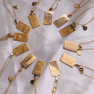 Collar con colgante de acero inoxidable para mujer, Horóscopo cuadrado del zodiaco chapado en oro PVD simple de 316L - Product Image 2