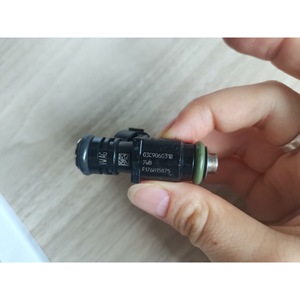 Inyector de Combustible 03C906031B para Volkswagen Bora, Skoda Octavia, Superb, Lavida, Pieza de Motor Diésel - Product Image 1