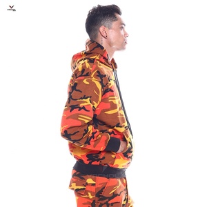 เสื้อกันหนาวสวมหัวแบบธรรมดาของผู้ชายเสื้อฮู้ดผ้าฟลีซกีฬาพิมพ์ลายตามสั่งสีดำ - Product Image 4