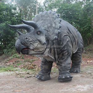 Profesional 2 personas realista tamaño real robótico caminar mecánico Animatronic dinosaurio Triceratops disfraz marioneta para la venta - Product Image 2