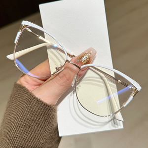 98-013 bán buôn mix mô hình hồng đỏ chắp vá quá khổ vàng không gỉ 2025 Kính mắt Frames đối với phụ nữ - Product Image 2