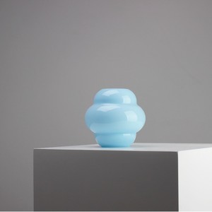 Vase en verre soufflé à la main de style nordique moderne néoclassique, arrangement floral, ornement haut de gamme, décoration intérieure, nuage - Product Image 1