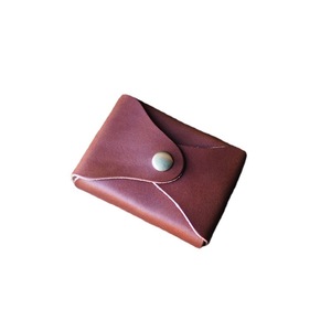 Étui <span class=keywords><strong>de</strong></span> protection pour <span class=keywords><strong>cartes</strong></span> en cuir PU (peut contenir <span class=keywords><strong>un</strong></span> <span class=keywords><strong>jeu</strong></span>) – Clip pour <span class=keywords><strong>cartes</strong></span>, accessoires <span class=keywords><strong>de</strong></span> tours <span class=keywords><strong>de</strong></span> magie et <span class=keywords><strong>de</strong></span> close-up - Product Image 5