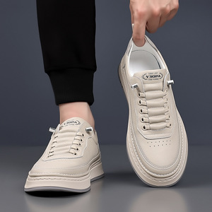YBOPA Zapatillas de deporte de cuero blancas para hombre, zapatos informales transpirables con suela de goma para caminar y hacer ejercicio - Product Image 3