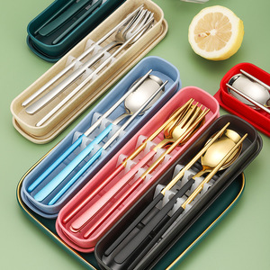 Ensemble de <span class=keywords><strong>couverts</strong></span> portables <span class=keywords><strong>3</strong></span>-en-1 en acier inoxydable : cuillère, fourchette et baguettes - Product Image 1