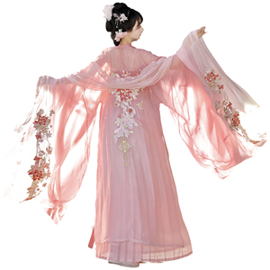 Authentic Han Chinese Clothing | Traditional Silk Robes & Modern Designs Authentic Han Chinese Clothing | Traditional Silk Robes & Modern Designs