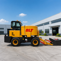 Truk Mixer Beton Multifungsi Self Loading Tipe Flat Mouth Pan untuk Produksi Beton Cepat