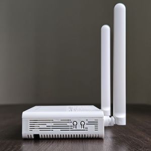 ZIKUN ZC-530X6H (XG-PON ONU) FTTH 1*2.5GE + 3*2USB + 2.4G & 5G AX3000 WiFi6 Mesh Garantie de 2 ans 185x138x40mm - Product Image 2
