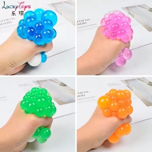 Bestseller 6cm Farbige Quetsch-Pektin-Kugeln, Weiche Dehnbare Fidget-Spielzeuge zur Stresslinderung für Kinder Party-Geschenke - Product Image 3