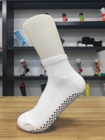 Chaussettes de Pilates Premium pour Femmes, Compression Légère, Sangles Croisées, Antidérapantes, pour Yoga, Barre, Studio, Entraînement, OEM