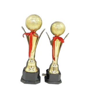 2025 Trophée en plastique populaire mondial personnalisé trophée de championnat de basket-ball haut de gamme coupe trophée étudiant créatif - Product Image 1