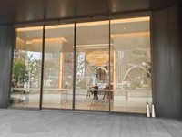 Puerta Corredera Panorámica de Vidrio con Motor Inteligente, de Aluminio, con Certificación CE, Eficiente Energéticamente, para Entrada Exterior, Estilo Moderno
