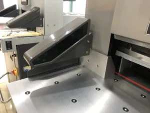 Новая Гидравлическая гильотинная машина для резки бумаги H520TV7