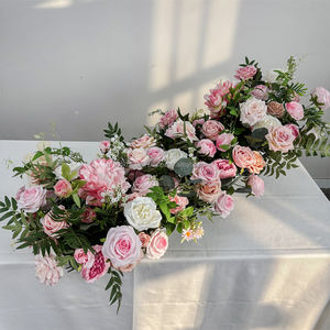 DKB - Camino de Mesa de Flores Artificiales Hechas a Mano, Color Verde, Rosa y Blanco, para Decoración de Mesa - Product Image 1