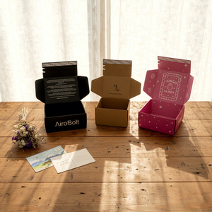 Boîtes d'expédition pour petites entreprises, boîtes postales en carton ondulé, emballages pour abonnements, emballages pour vêtements d'usine, boîtes en papier avec logo - Product Image 6