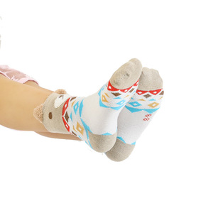 5 paires Pack <span class=keywords><strong>Lot</strong></span> nouveau produit populaire dessin animé stéréo oreille garçons filles chaussettes en gros Offre Spéciale enfants chaussettes - Product Image 6