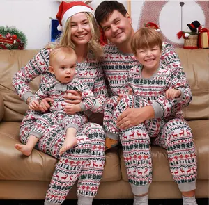 Новейшая Рождественская семейная Пижама с мультяшным принтом, одежда для родителей и детей