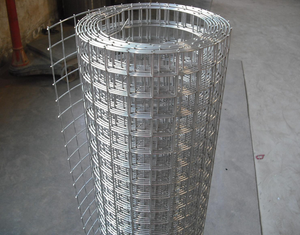 Malla de Alambre Galvanizado Soldada, Utilizada para Proteger Cercas de Jardines y Edificios - Product Image 3