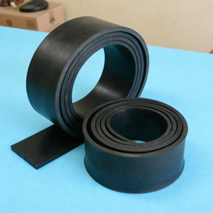 <span class=keywords><strong>แผ่น</strong></span><span class=keywords><strong>ยาง</strong></span> <span class=keywords><strong>EPDM</strong></span> สีดำกันลื่น ทนทานต่อการสึกหรอ สำหรับห้องจ่ายไฟฟ้า ขายดี - Product Image 1