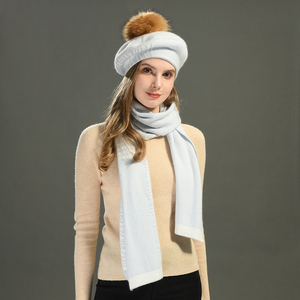 Jxwatcher En gros <span class=keywords><strong>Ensemble</strong></span> de luxe personnalisé pour <span class=keywords><strong>femme</strong></span> : <span class=keywords><strong>Béret</strong></span> tricoté en laine douce et cachemire, <span class=keywords><strong>écharpe</strong></span> longue chaude d'hiver et bonnets-<span class=keywords><strong>écharpe</strong></span>s d'hiver - Product Image 1