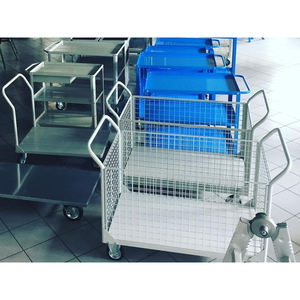 Chariot plate-forme Tecnotelai avec 4 côtés 1380x660x200/960h mm - Product Image 1