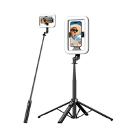 Perches à selfie pliables à succès en 2025 avec tige d'extension intégrée, lumière LED carrée pour les appareils Android et iOS, diffusion en direct