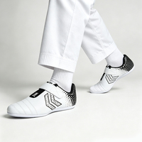 Chaussures de Taekwondo en gros, pointures 26 à 45, semelle extérieure en caoutchouc résistante à l'usure, pour les grands distributeurs et les commandes de marques