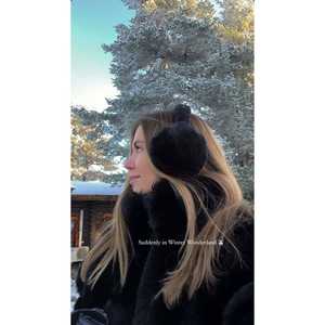 Audífonos Plegables de Felpa Beige Importados KLK01, Orejeras Premium - Product Image 4