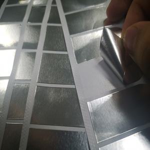 Самоклеящаяся фольгированная этикетка-пломба для флаконов косметики, средств по уходу за кожей, зубной пасты и медицинских препаратов (OEM) - Product Image 5