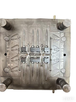 Service d'usinage sur mesure de pièces métalliques moulées par injection plastique de haute précision, usine P20 FST, MOQ 1000 pièces, plus de 300K moules