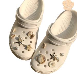 بالجملة زينات الأحذية المعدنية سلسلة المحيط قذائف طبيعية ومقابض مع ملحقات قابلة للفصل للأحذية Cro - Product Image 1