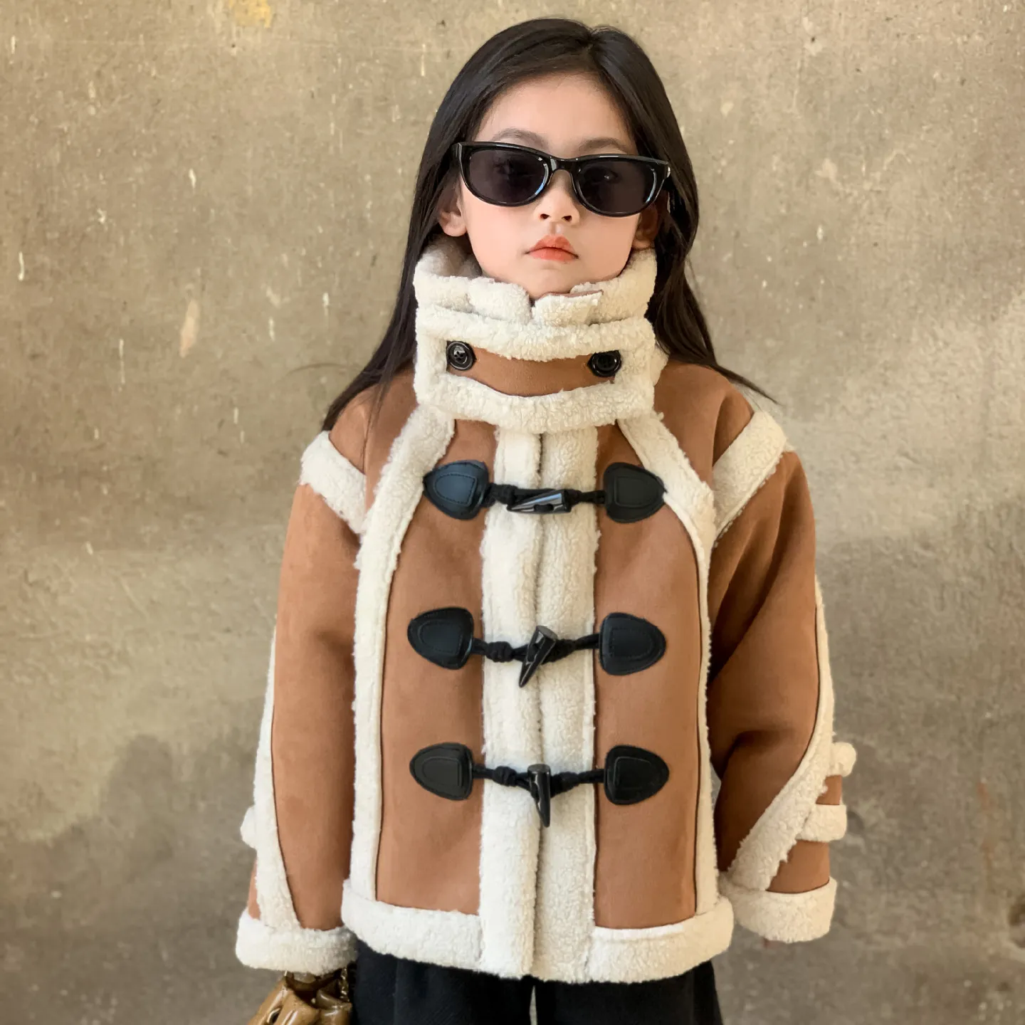2023 Mode koreanisches Design Herbst Winter Kleinkind Kleinkind Mädchen Pelz jacke warme Mantel Kleidung 603x